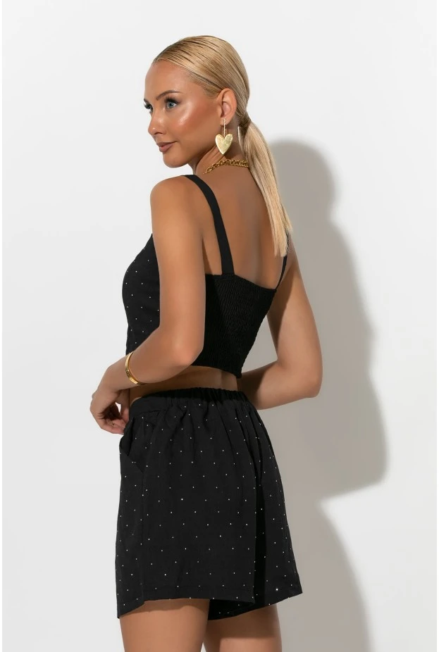 Σετ crop top με σφηγκοφωλιά πίσω και σορτς με στρας μαύρο