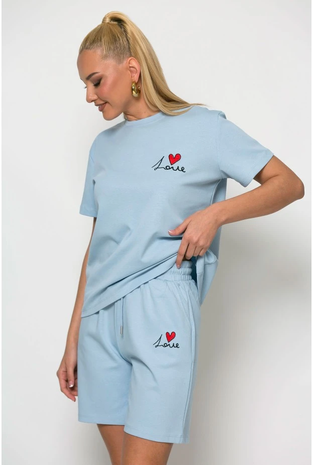 Σετ μπλούζα και βερμούδα με patch love σιέλ