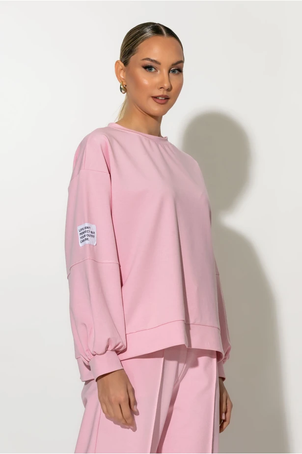 Σετ παντελόνα και oversized μπλούζα με pach στο μανίκι ροζ