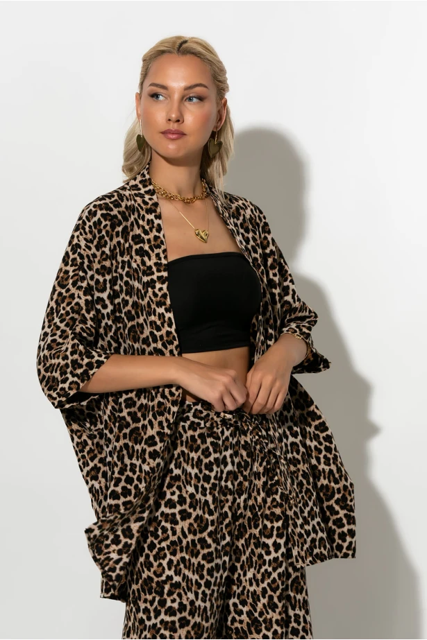 Σετ κιμονό και παντελόνα leopard print μπεζ ανοιχτό Σετ κιμονό και παντελόνα leopard print μπεζ ανοιχτό