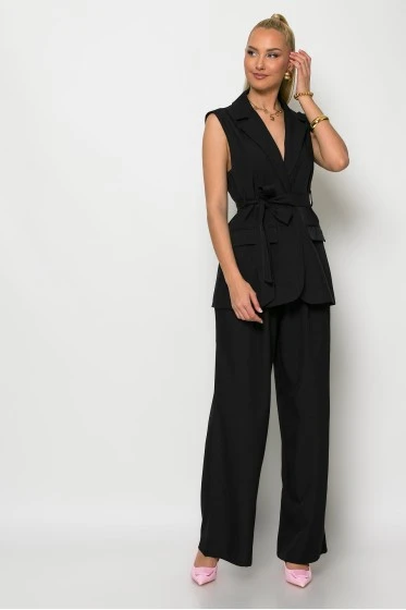 Σετ παντελόνα με λάστιχο και αμάνικο blazer με ζώνη μαύρο