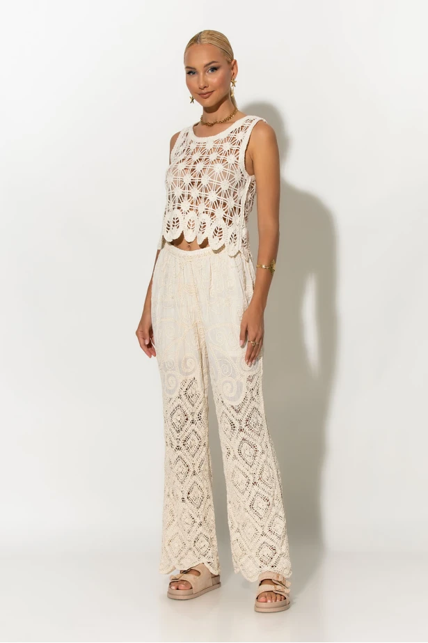 Crochet αμάνικο top μπεζ Crochet αμάνικο top μπεζ