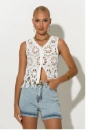 Crochet γιλέκο με κρόσια λευκό Crochet γιλέκο με κρόσια λευκό