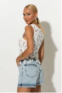 Crochet γιλέκο με κρόσια λευκό Crochet γιλέκο με κρόσια λευκό
