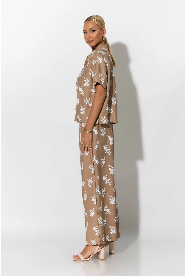 Σετ πουκάμισο και παντελόνα με κεντήματα ταμπά