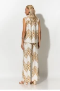 Σετ αμάνικο πουκάμισο και παντελόνα με ethnic ikat print λευκό-μπεζ