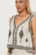 Σετ σορτς και γιλέκο με boho κεντήματα μπεζ