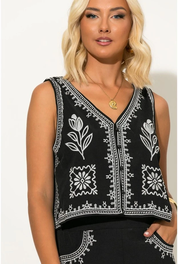 Σετ γιλέκο και σορτς με boho κεντήματα μαύρο
