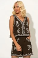 Σετ γιλέκο και σορτς με boho κεντήματα καφέ