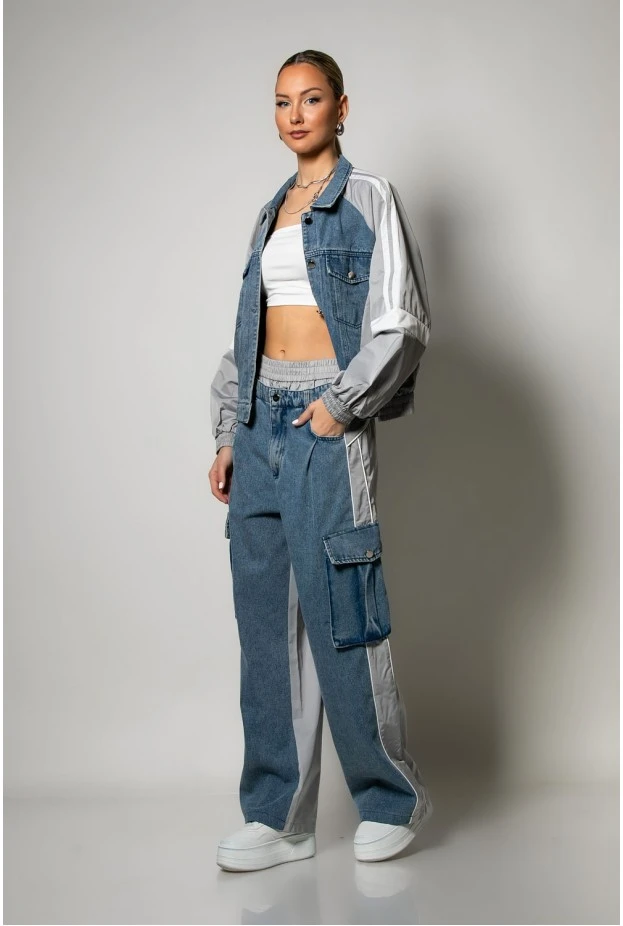 Σετ με mix υφών παντελόνι wide leg cargo και jacket με ρίγες γκρι