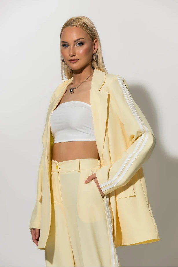 Σετ blazer και παντελόνα με ρίγες στο πλάι κίτρινο
