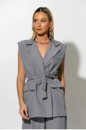 Σετ αμάνικο blazer με βάτες και παντελόνα γκρι Σετ αμάνικο blazer με βάτες και παντελόνα γκρι