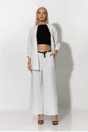 Σετ ριγέ blazer και παντελόνι λευκό Σετ ριγέ blazer και παντελόνι λευκό