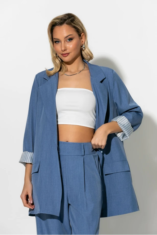 Blazer με ριγέ φόδρα και κουμπί γκρισιέλ