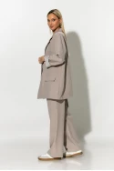 Blazer με ριγέ φόδρα και κουμπί μπεζ Blazer με ριγέ φόδρα και κουμπί μπεζ