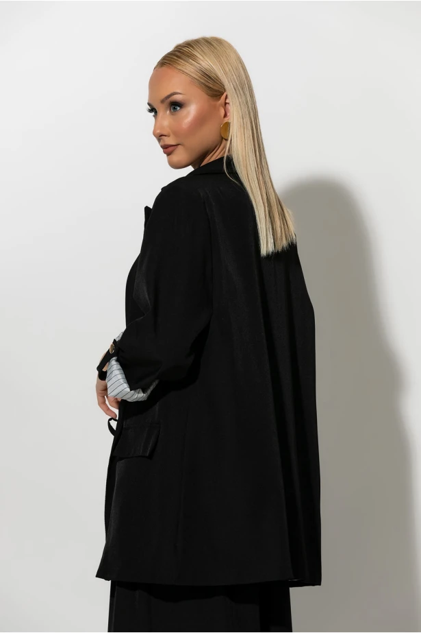 Blazer με ριγέ φόδρα και κουμπί στο μανίκι μαύρο Blazer με ριγέ φόδρα και κουμπί στο μανίκι μαύρο