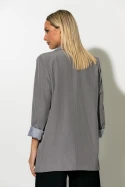 Ριγέ blazer με φόδρα και βάτες γκρι Ριγέ blazer με φόδρα και βάτες γκρι