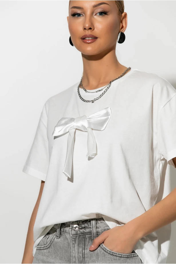 T-Shirt με φιόγκο λευκό T-Shirt με φιόγκο λευκό