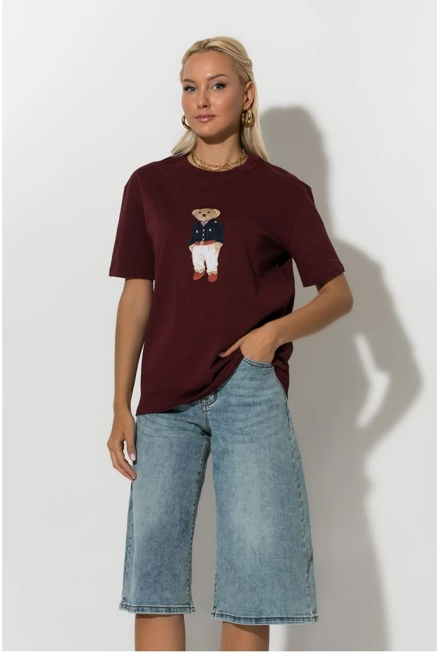 T-shirt με patch bear μπορντό