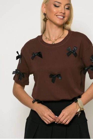 T-shirt με φιογκάκια μαύρο