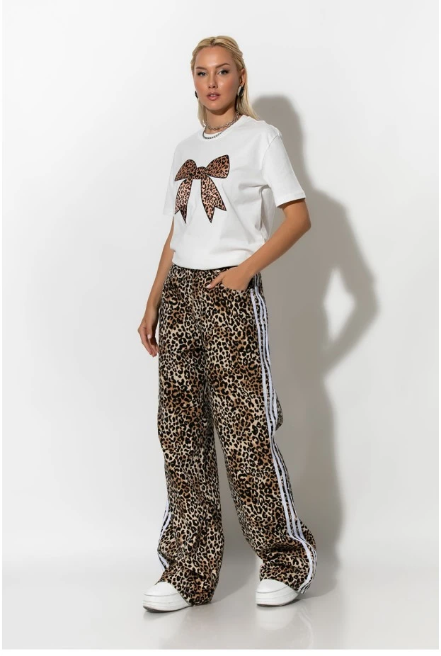 T-shirt με leopard φιόγκο λευκό
