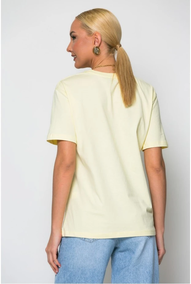 T-shirt κοντομάνικο με στάμπα strawberry matcha κίτρινο