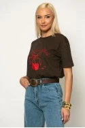 T-shirt κοντομάνικο με στάμπα cherry καφέ