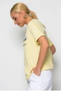 T-shirt κοντομάνικο με στάμπα espresso martini κίτρινο