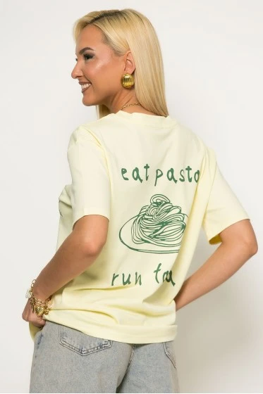 T-shirt με στάμπα eat pasta καφέ