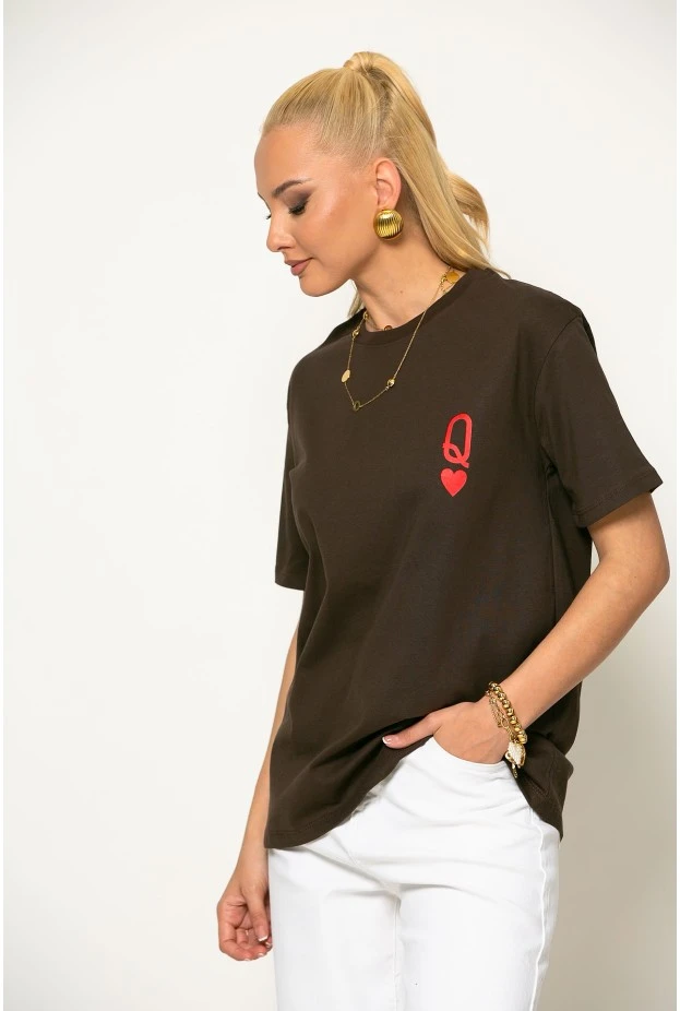 T-shirt με στάμπα Q καφέ