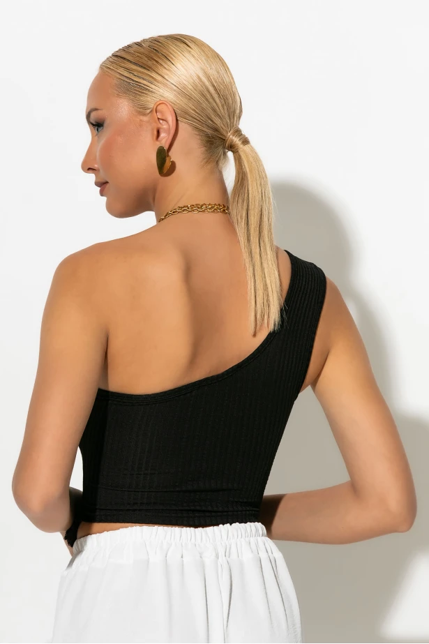 Ριπ crop top με ένα ώμο και κρόσια μαύρο