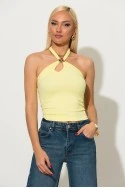 Μπλούζα halter με χρυσή αγράφα στο λαιμό κίτρινο