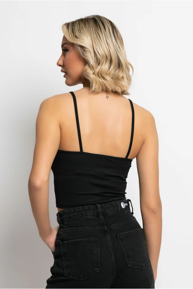Crop top τιραντέ με σούρες στο στήθος μαύρο Crop top τιραντέ με σούρες στο στήθος μαύρο