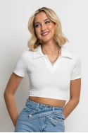 Crop top ριπ κοντομάνικο με γιακά λευκό Crop top ριπ κοντομάνικο με γιακά λευκό