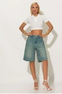 Crop top ριπ κοντομάνικο με κουμπιά στο γιακά λευκό