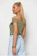 Μπλούζα off shoulder λαδί