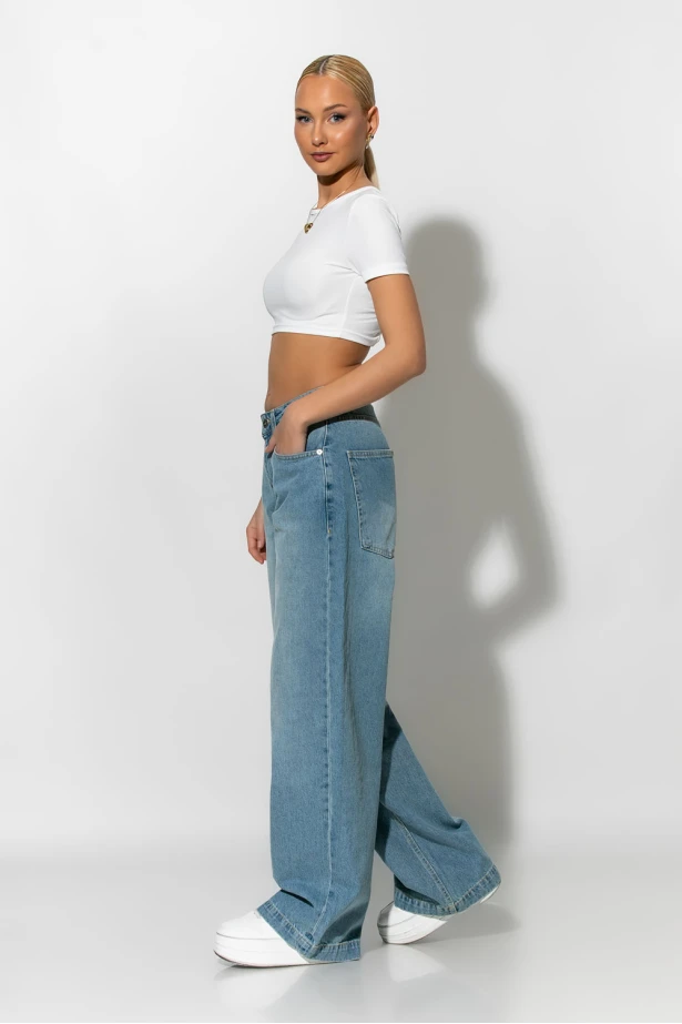 Crop top με σχέδιο στην πλάτη λευκό Crop top με σχέδιο στην πλάτη λευκό