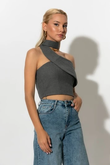 Crop top ασύμμετρο με choker λαιμόκοψη γκρι