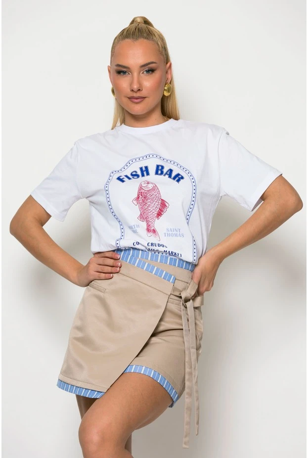 T-shirt με στάμπα fish bar και στρας λευκό