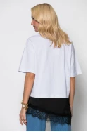 T-shirt κοντομάνικο oversized με σατέν και δαντέλα στο τελείωμα λευκό