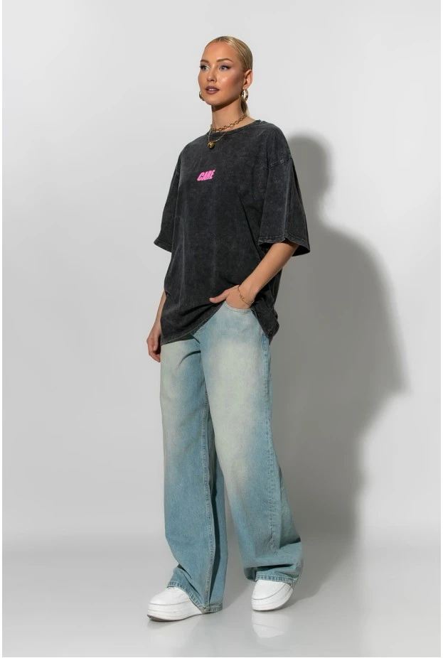 Oversized t-shirt με στάμπα care ανθρακί