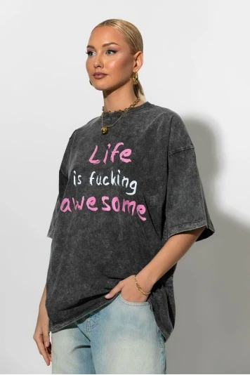Oversized T-shirt με στάμπα life is awesome ανθρακί