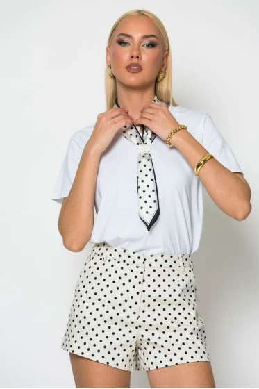 Σορτς pin up πουά κρεμ