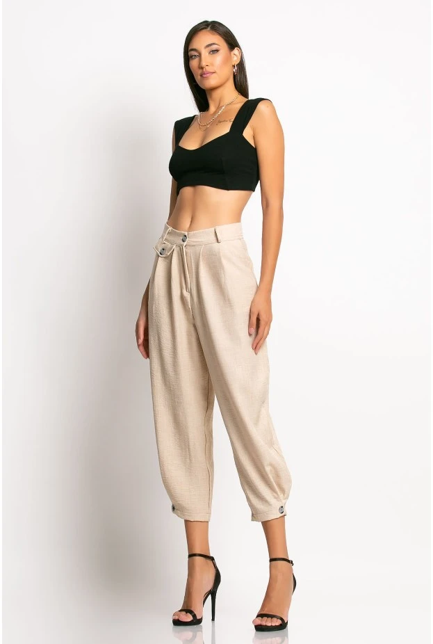 Cropped παντελόνι loose fit τύπου λινό με κουμπί κάτω μπεζ