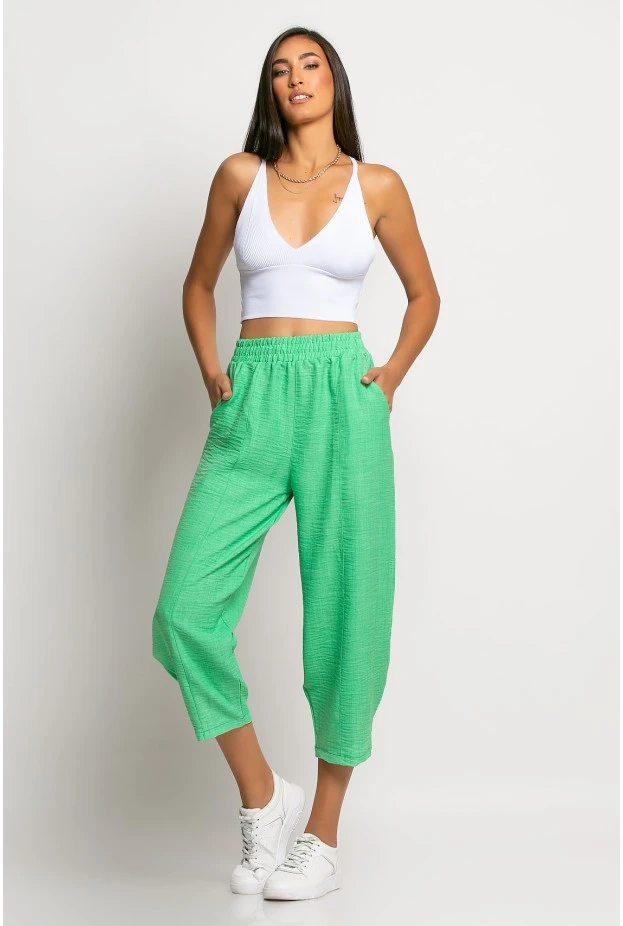 Cropped παντελόνι loose fit τύπου λινό μέντα