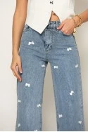 Jean straight leg με φιογκάκια μπλε