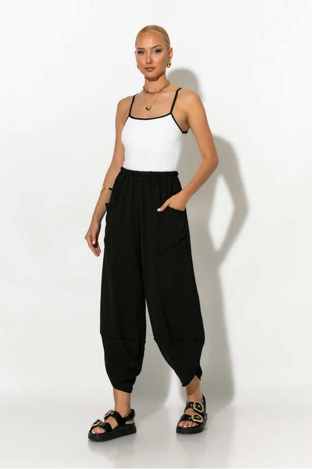 Baggy παντελόνι με τσέπες μπροστά μαύρο Baggy παντελόνι με τσέπες μπροστά μαύρο