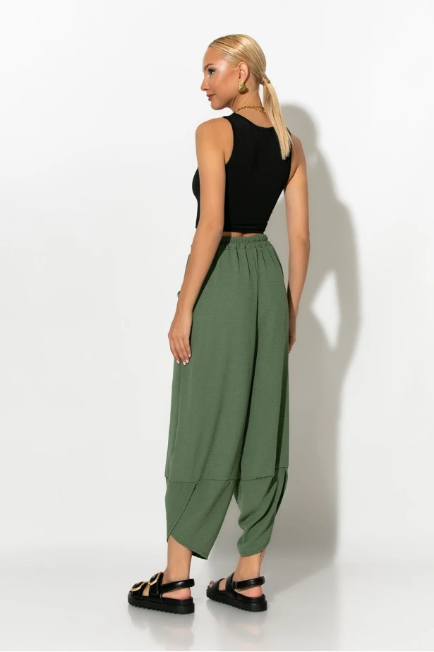 Baggy παντελόνι με τσέπες μπροστά χακί Baggy παντελόνι με τσέπες μπροστά χακί