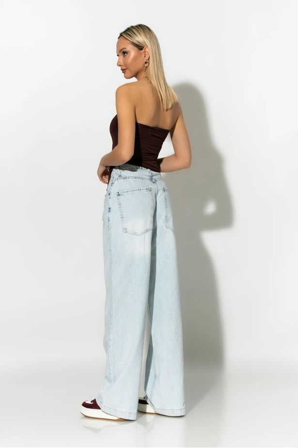 Jean wide leg loose fit με μεγάλες τσέπες μπλε ανοιχτό Jean wide leg loose fit με μεγάλες τσέπες μπλε ανοιχτό