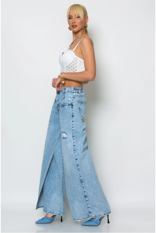 Jean loose fit με πιέτα μπλε ανοιχτό